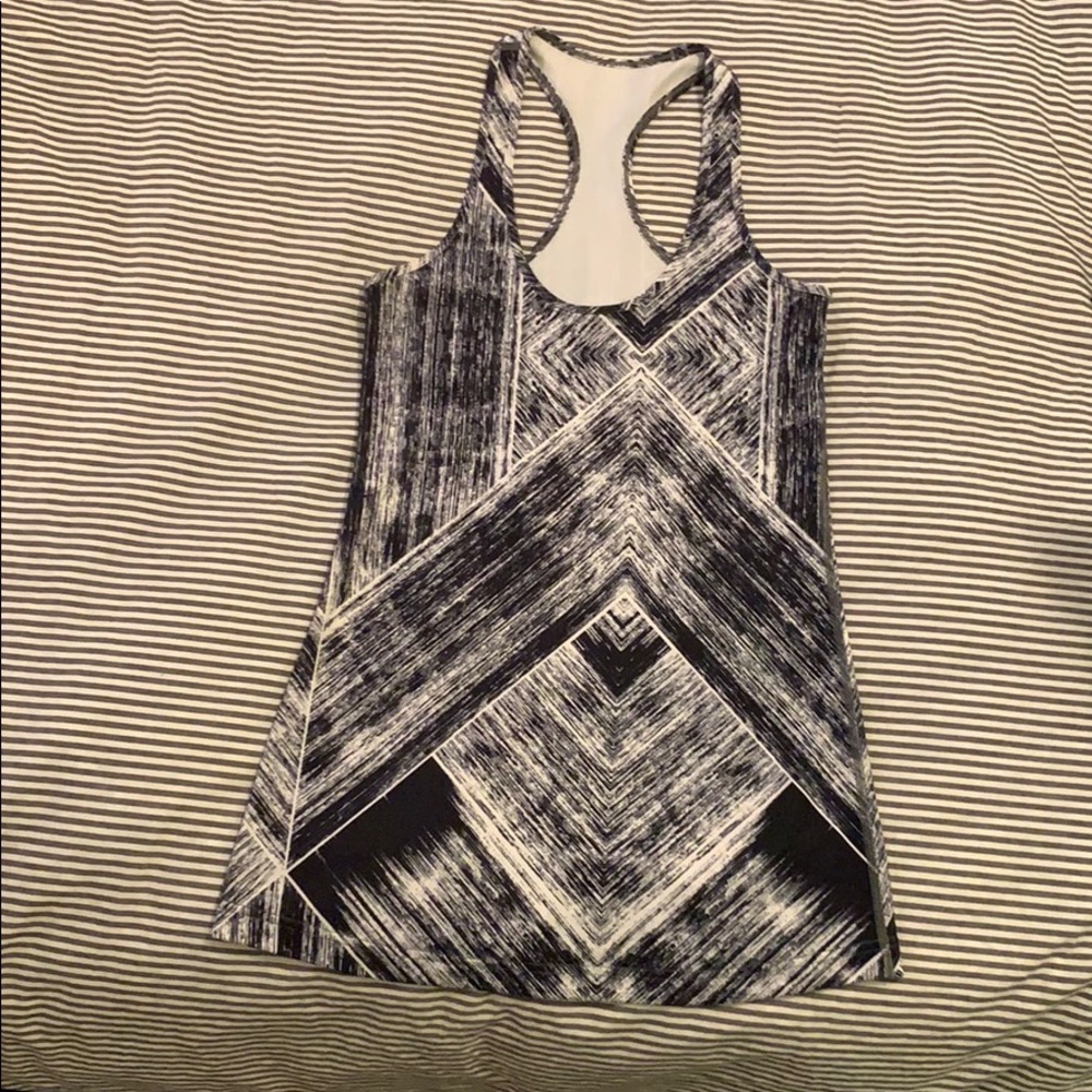 Lululemon striped top - Medium